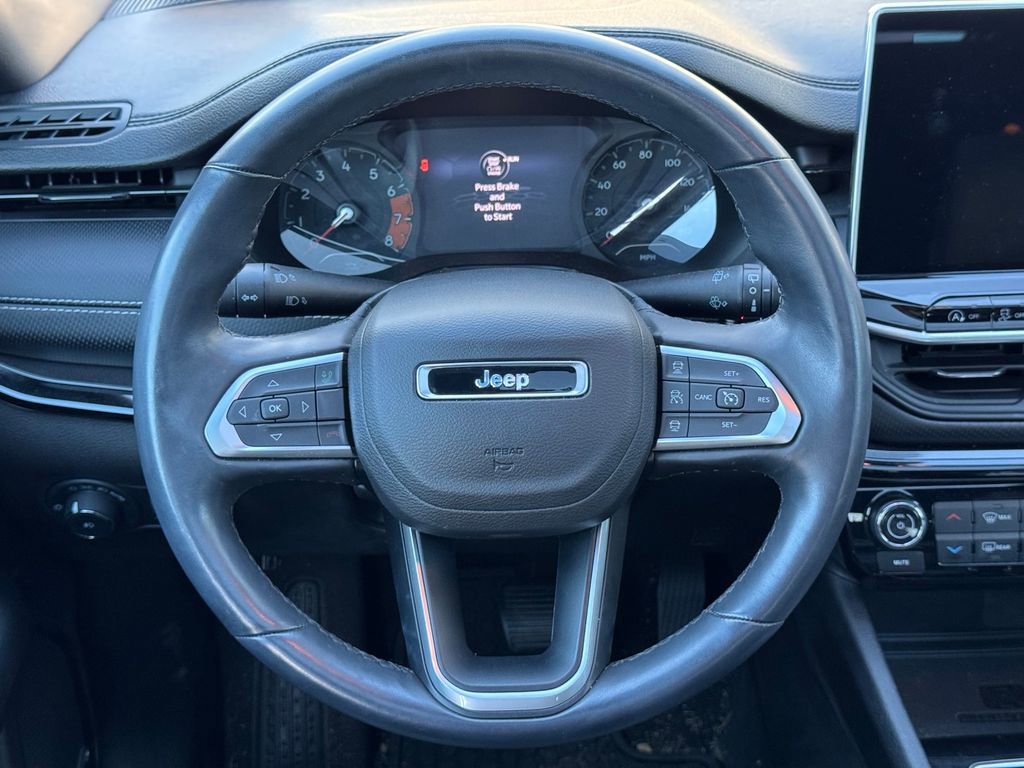 Used 2022 Jeep Compass Altitude w/ Sun and Sound Group image 28