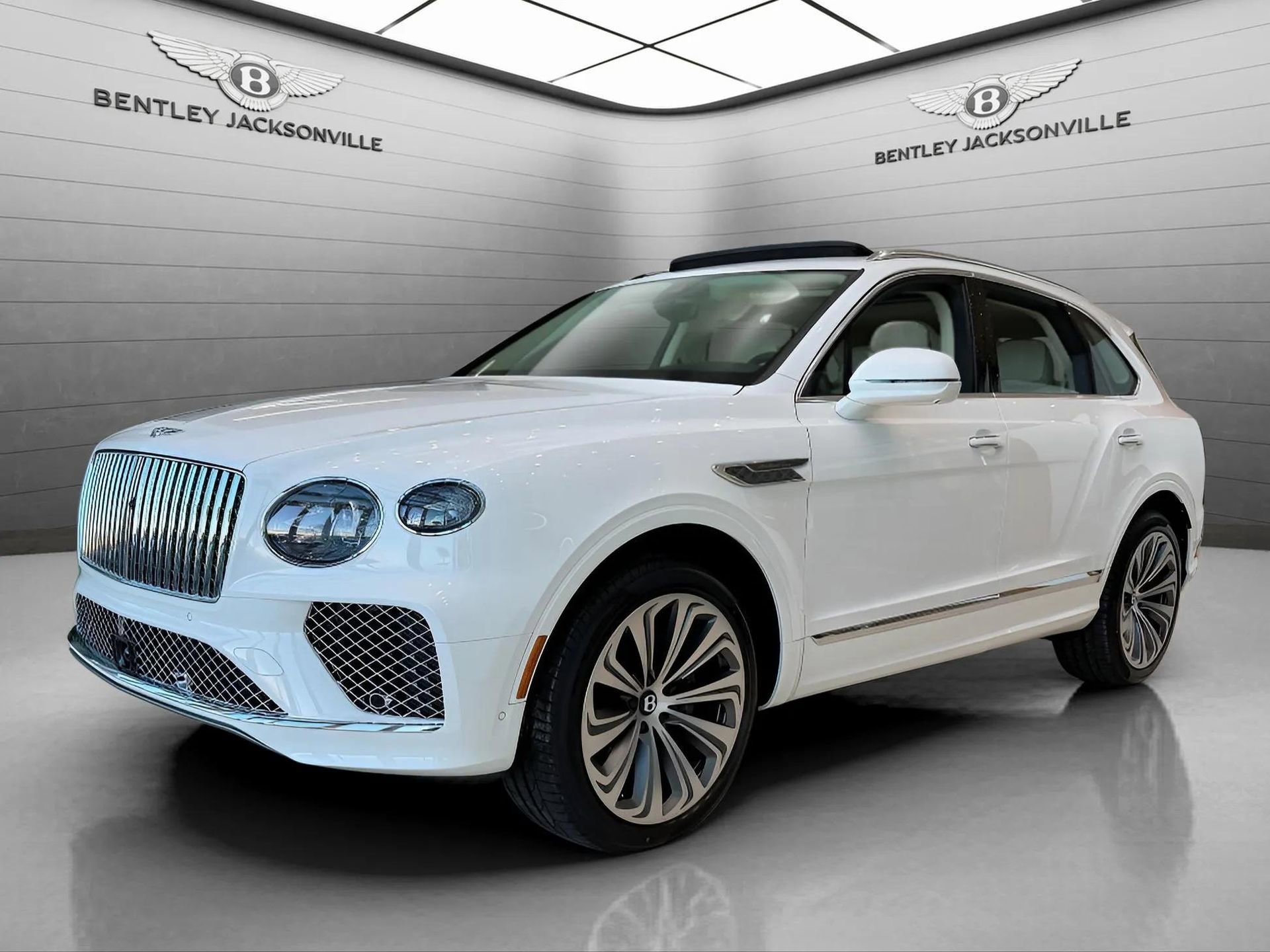 New 2025 Bentley Bentayga image 7