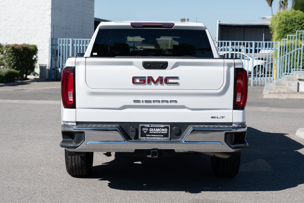 Used 2024 GMC Sierra 1500 SLT AWD/4WD image 5