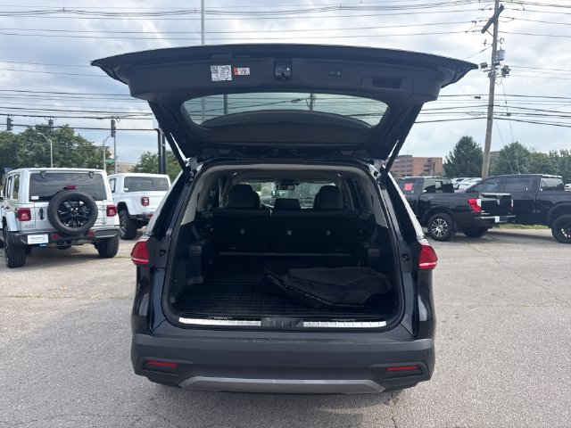 Used 2026 Toyota Grand Highlander FWD image 9