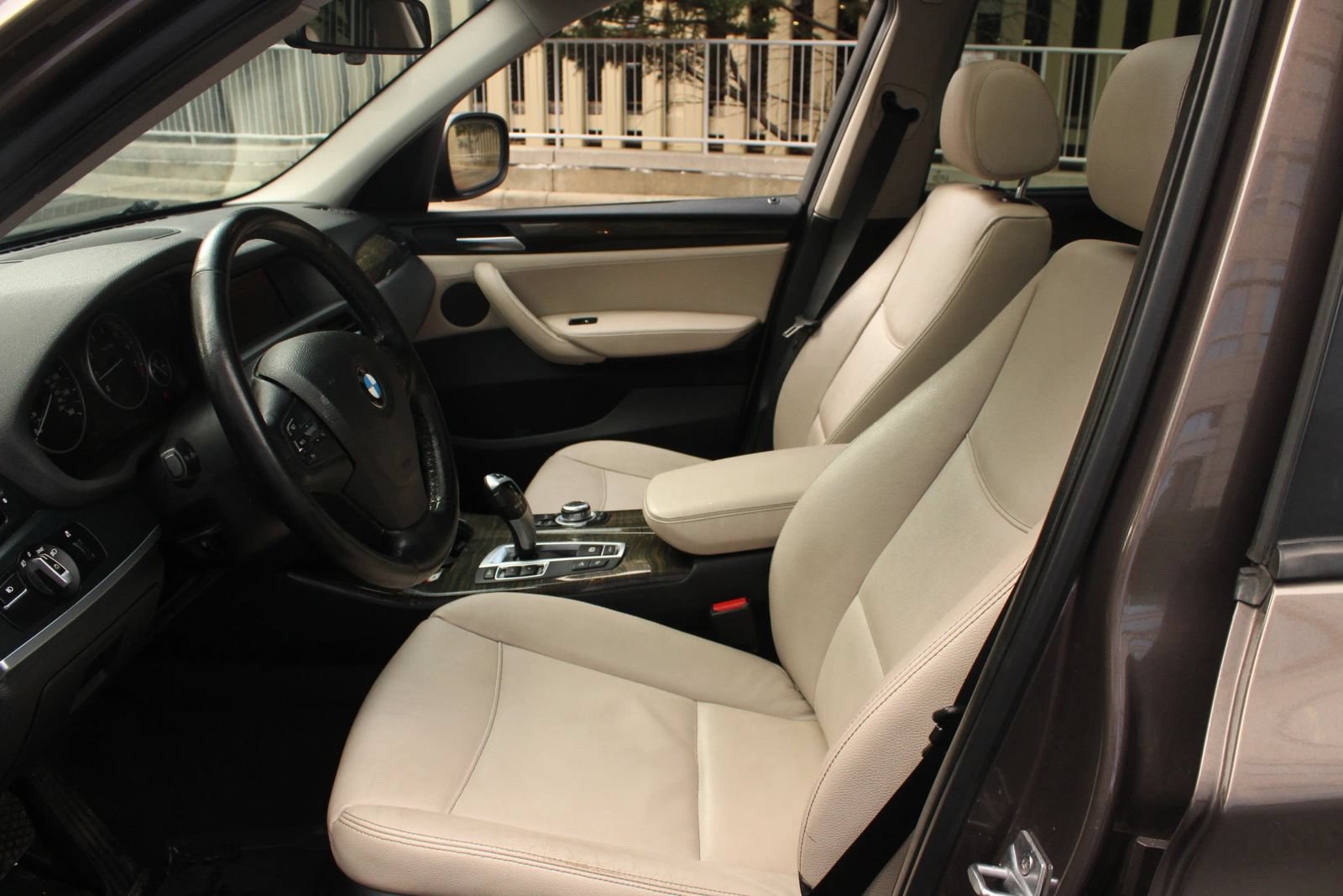 Used 2013 BMW X3 xDrive28i w/ Premium Pkg AWD/4WD image 14