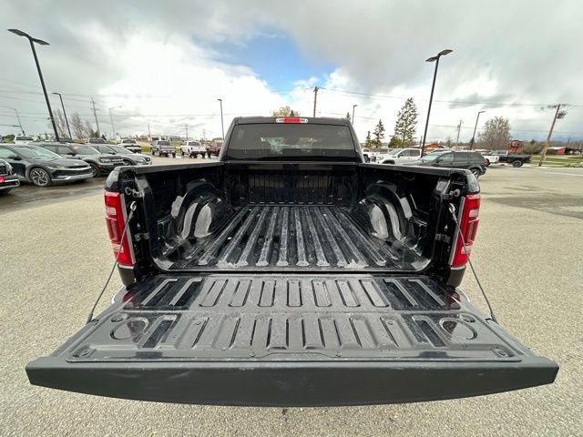 Used 2024 RAM 1500 Laramie image 12