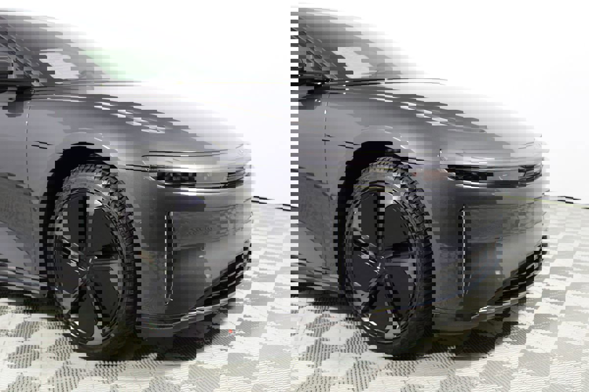 Used 2024 Lucid Air Pure image 44