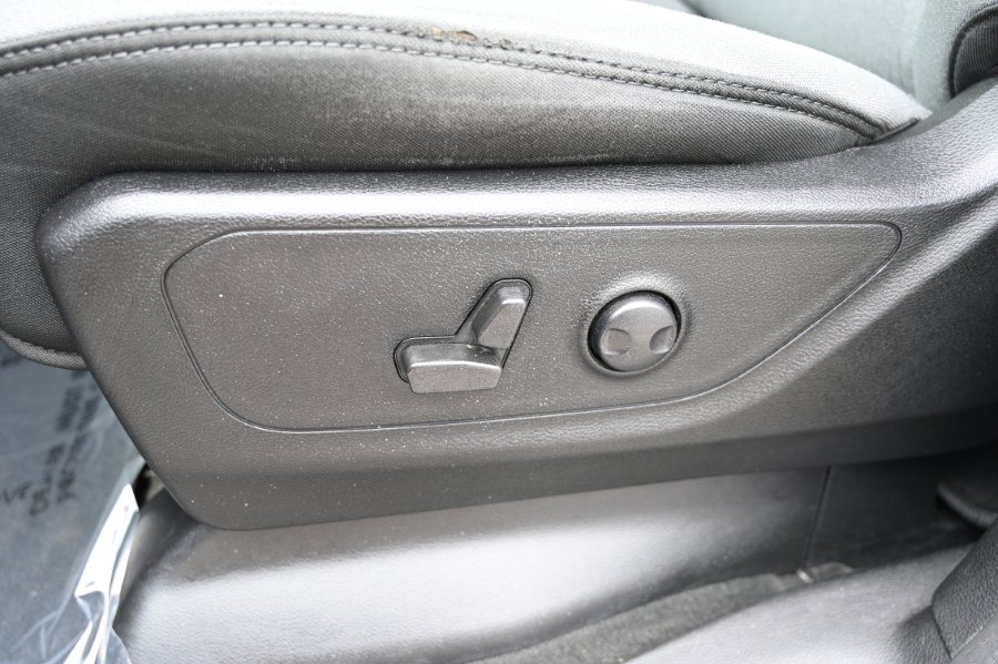 Used 2022 RAM 1500 Big Horn AWD/4WD image 15