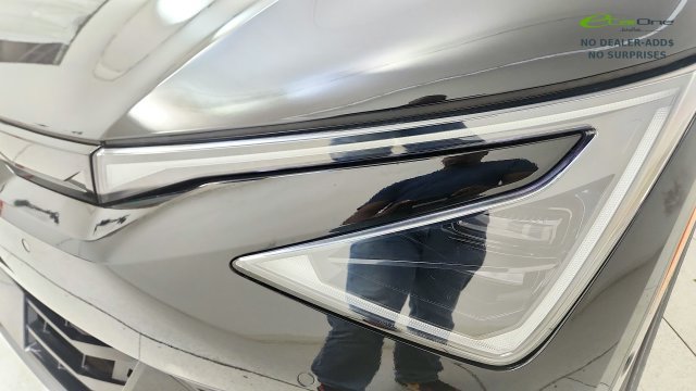 Used 2025 Kia EV6 Wind AWD/4WD image 24