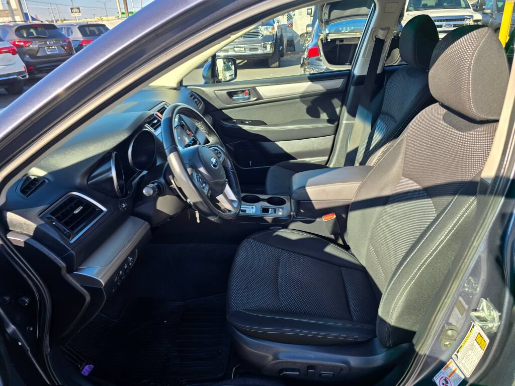 Used 2017 Subaru Outback 2.5i Premium AWD/4WD image 19