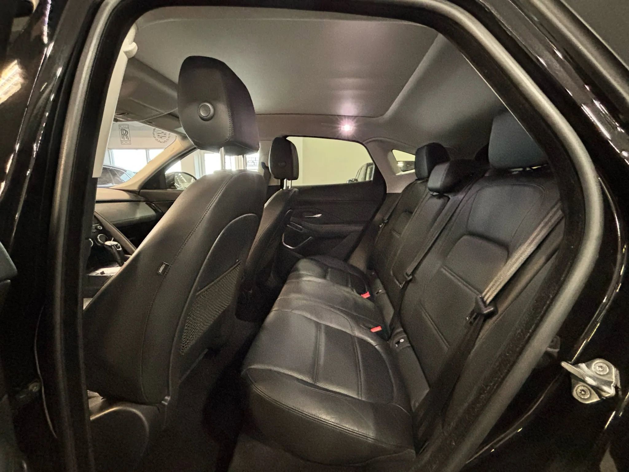 Used 2018 Jaguar E-PACE S image 13