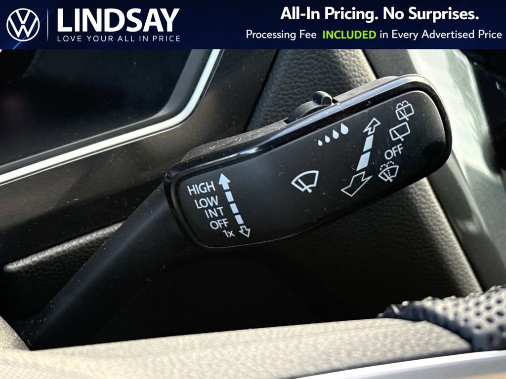 Used 2024 Volkswagen Tiguan SE R-Line AWD/4WD image 21
