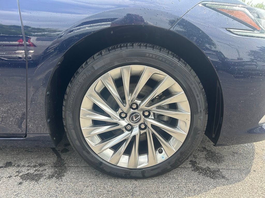 Used 2020 Lexus ES 350 w/ Accessory Package 2 FWD image 24