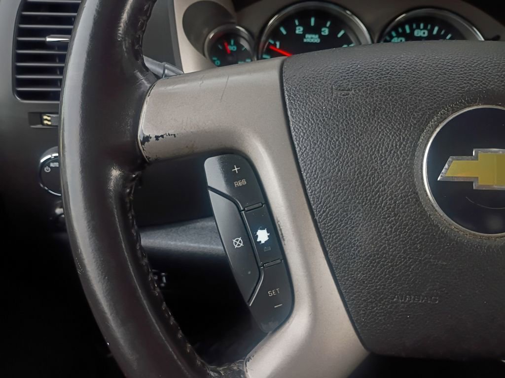 Used 2011 Chevrolet Silverado 2500 LT w/ Suspension Package, Off-Road AWD/4WD image 11