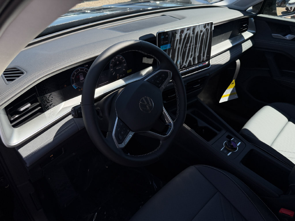 New 2026 Volkswagen Tiguan SE AWD/4WD image 11
