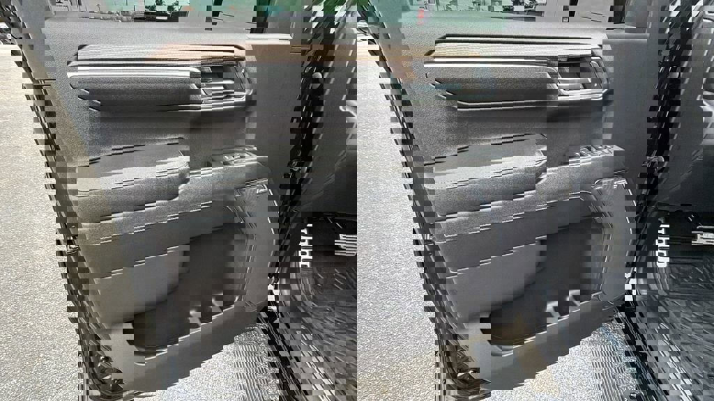 Used 2023 Chevrolet Silverado 1500 RST w/ All Star Edition Plus image 11