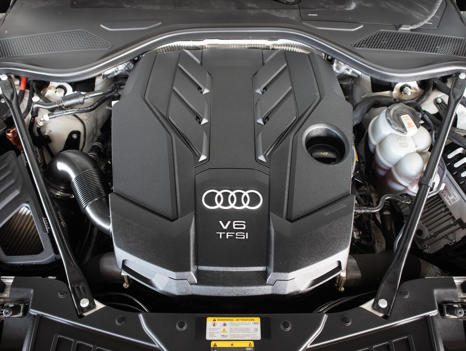 Used 2023 Audi A8 L 3.0T AWD/4WD image 4