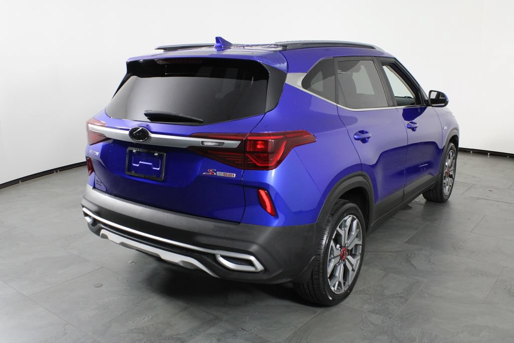 Used 2021 Kia Seltos S AWD/4WD image 3