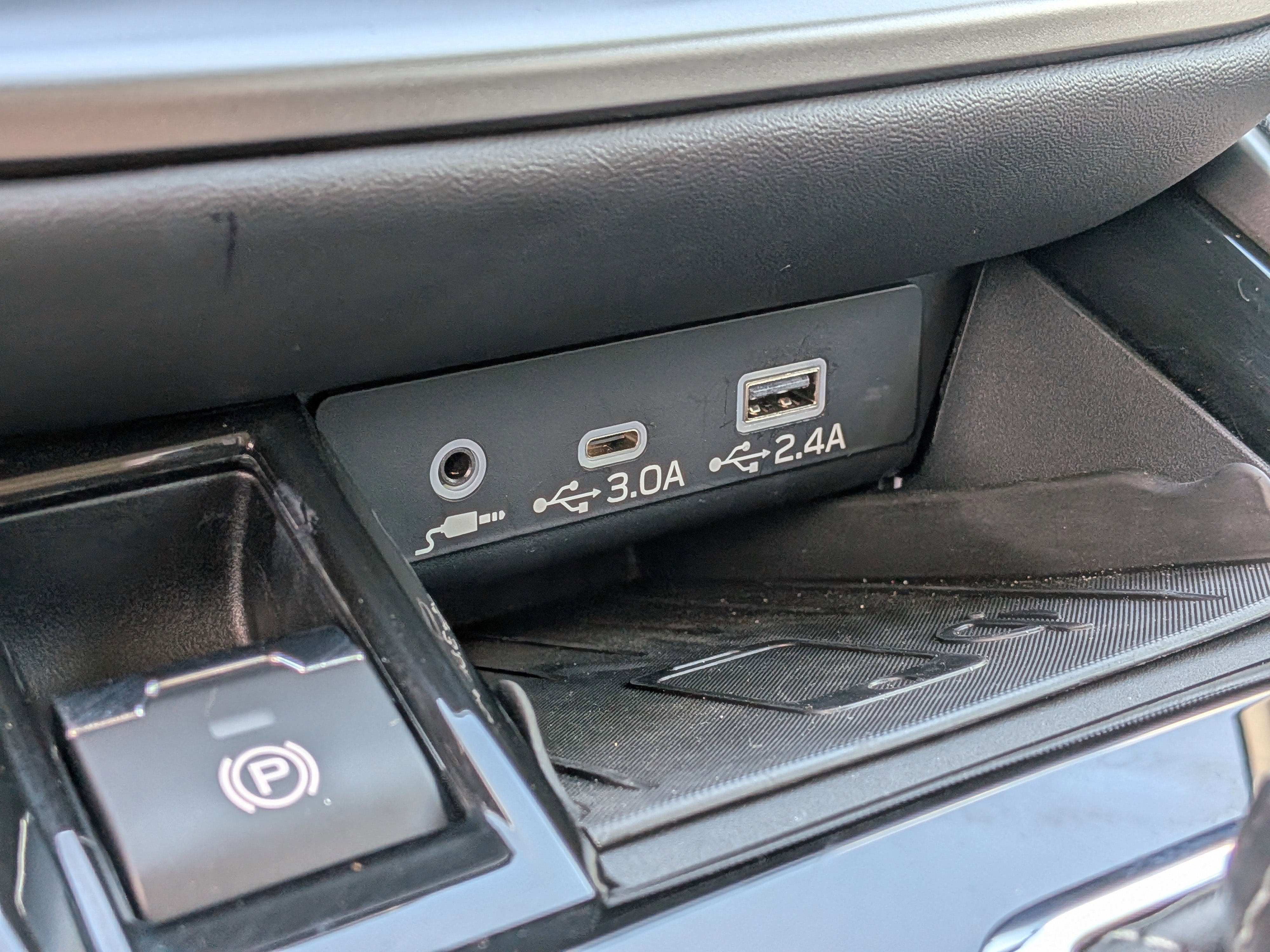 Certified 2025 Subaru Outback Touring image 30