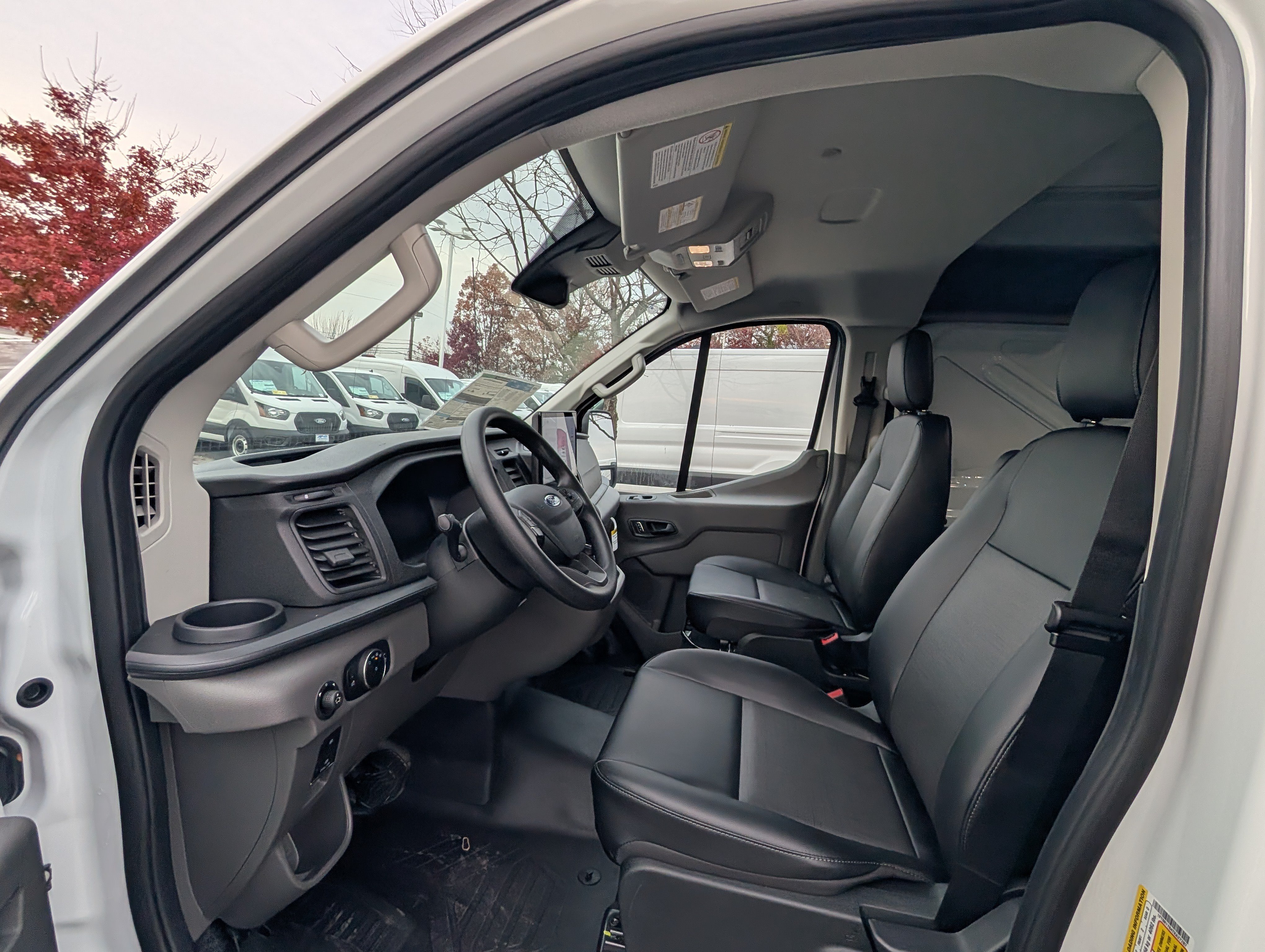 New 2026 Ford Transit 250 Low Roof w/ Load Area Protection Package RWD image 11