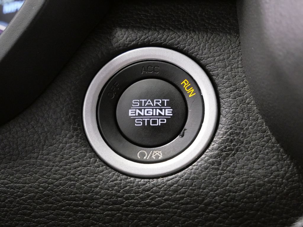 Used 2023 RAM 1500 Laramie AWD/4WD image 27