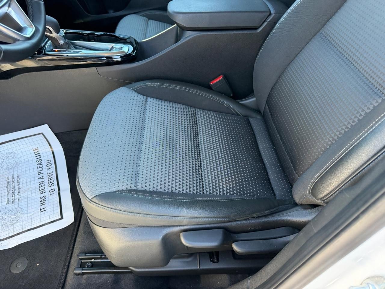 Used 2025 Chevrolet Trax LT w/ Driver Confidence Package image 19