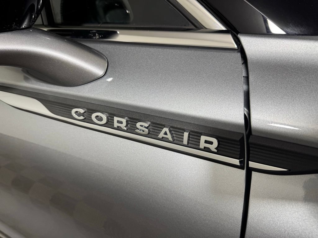 Certified 2022 Lincoln Corsair Reserve w/ Elements Package AWD/4WD image 14