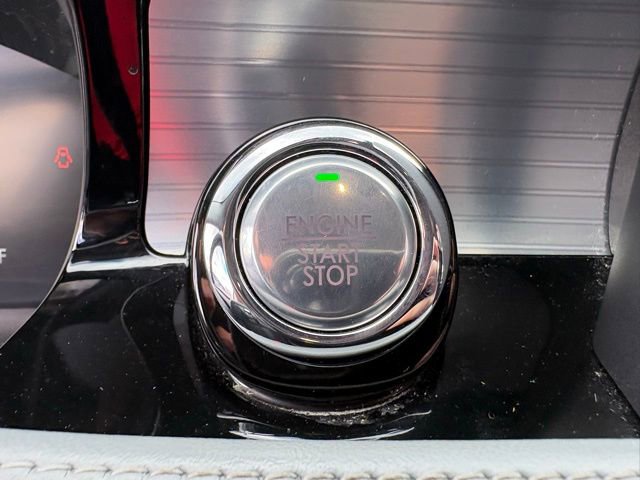 Used 2022 Lincoln Corsair Reserve w/ Equipment Group 201A image 24