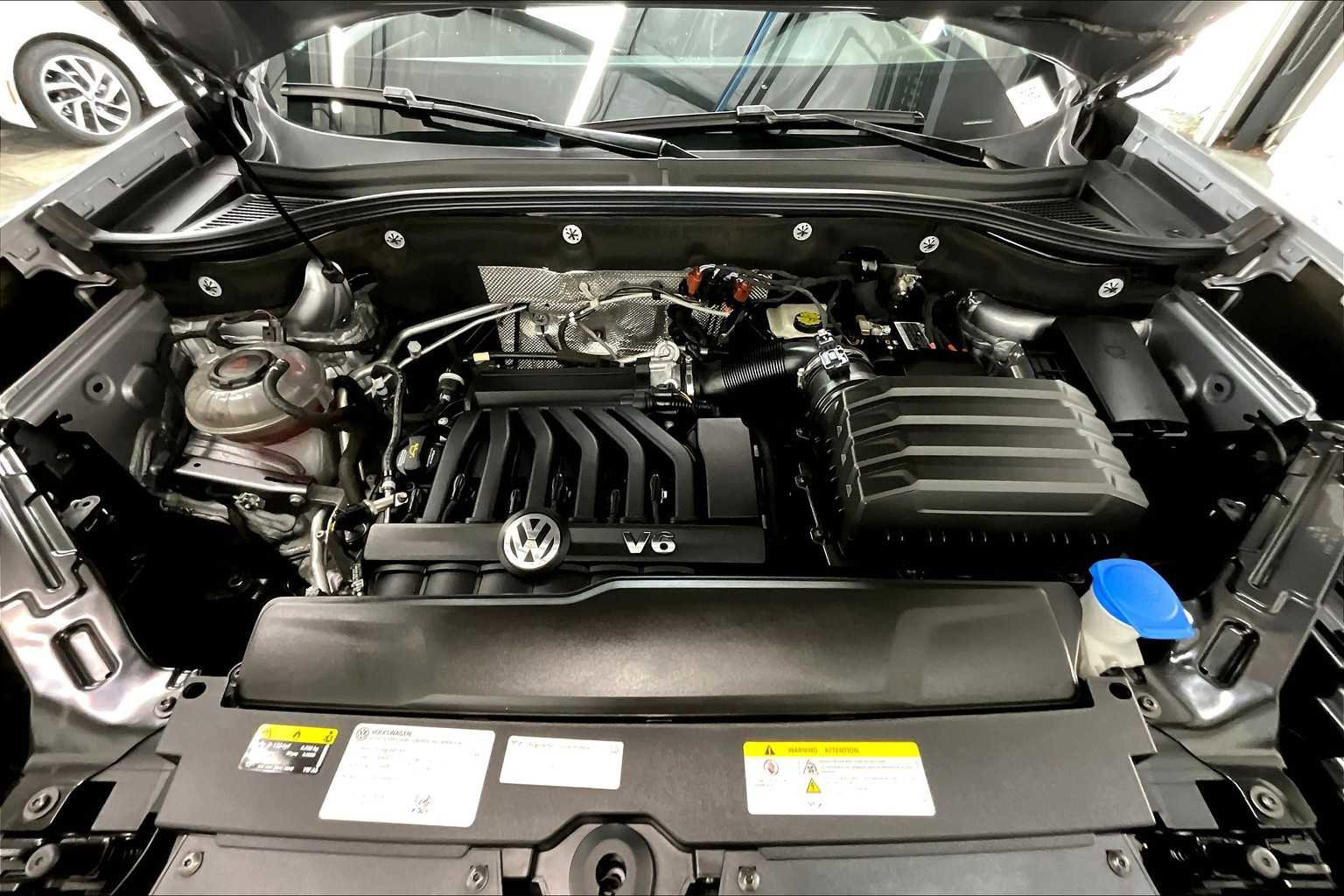 Used 2022 Volkswagen Atlas Cross Sport SE image 13