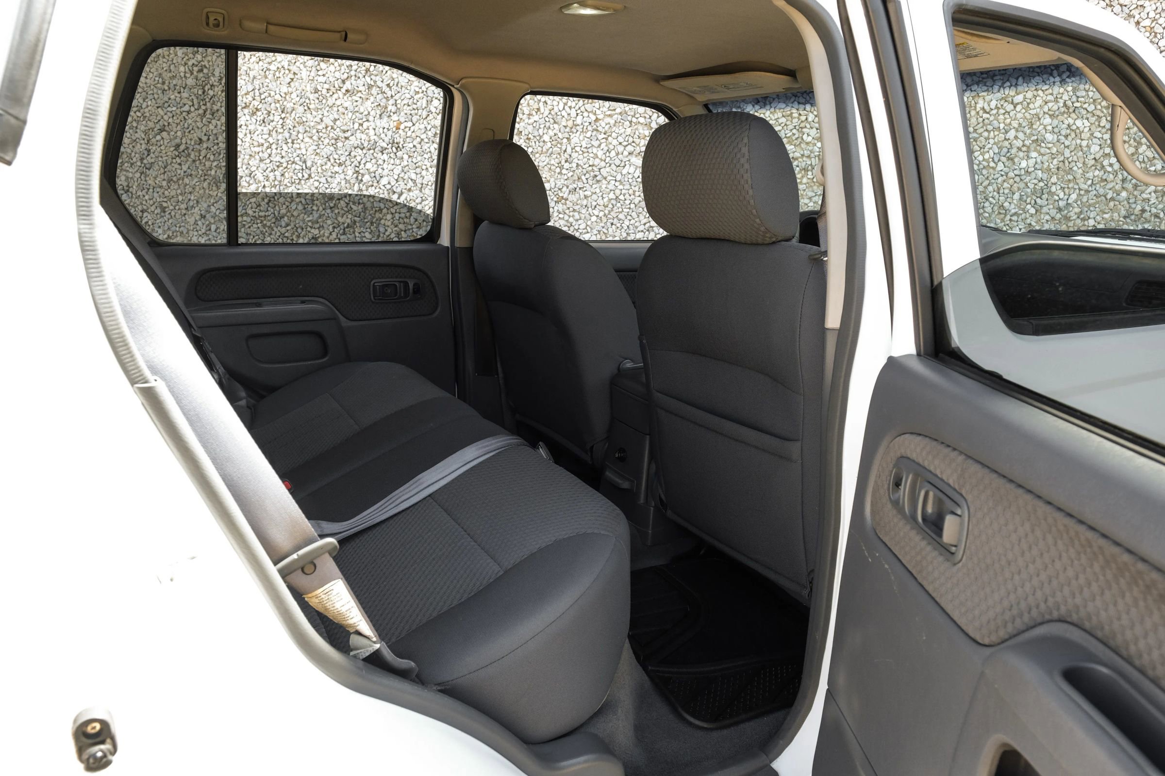 Used 2004 Nissan Xterra XE RWD image 34