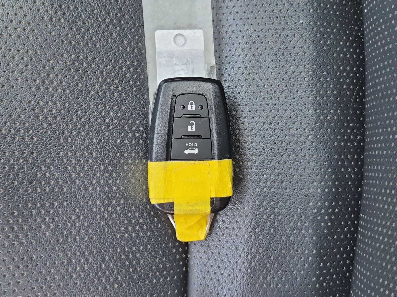 Used 2020 Toyota Camry XSE FWD image 36
