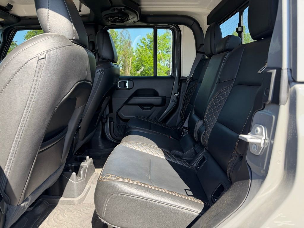 Used 2022 Jeep Gladiator Overland AWD/4WD image 24