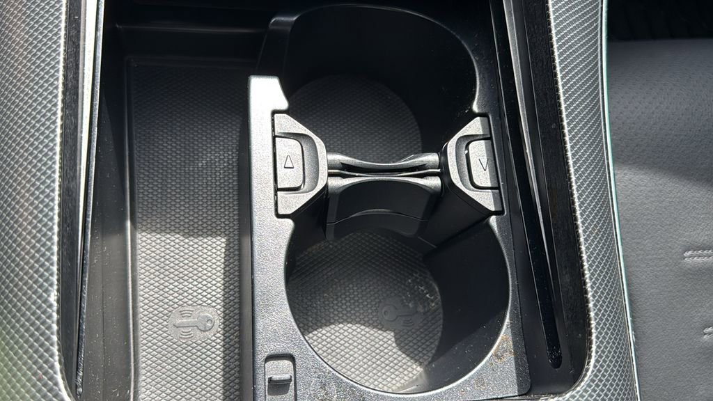 Certified 2024 Mercedes-Benz C 300 Sedan image 33