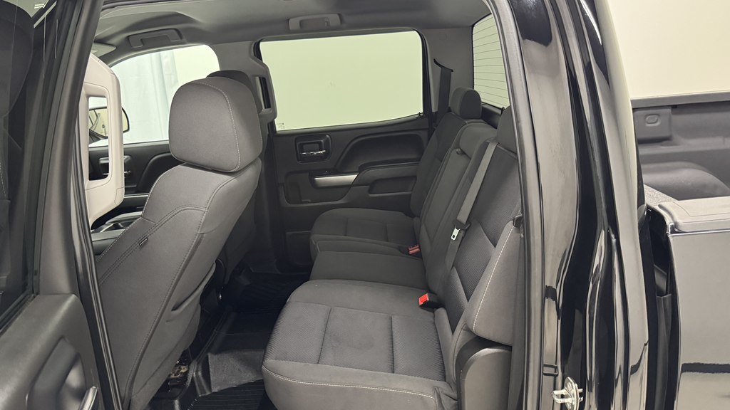 Used 2018 Chevrolet Silverado 1500 LT w/ All Star Edition AWD/4WD image 21