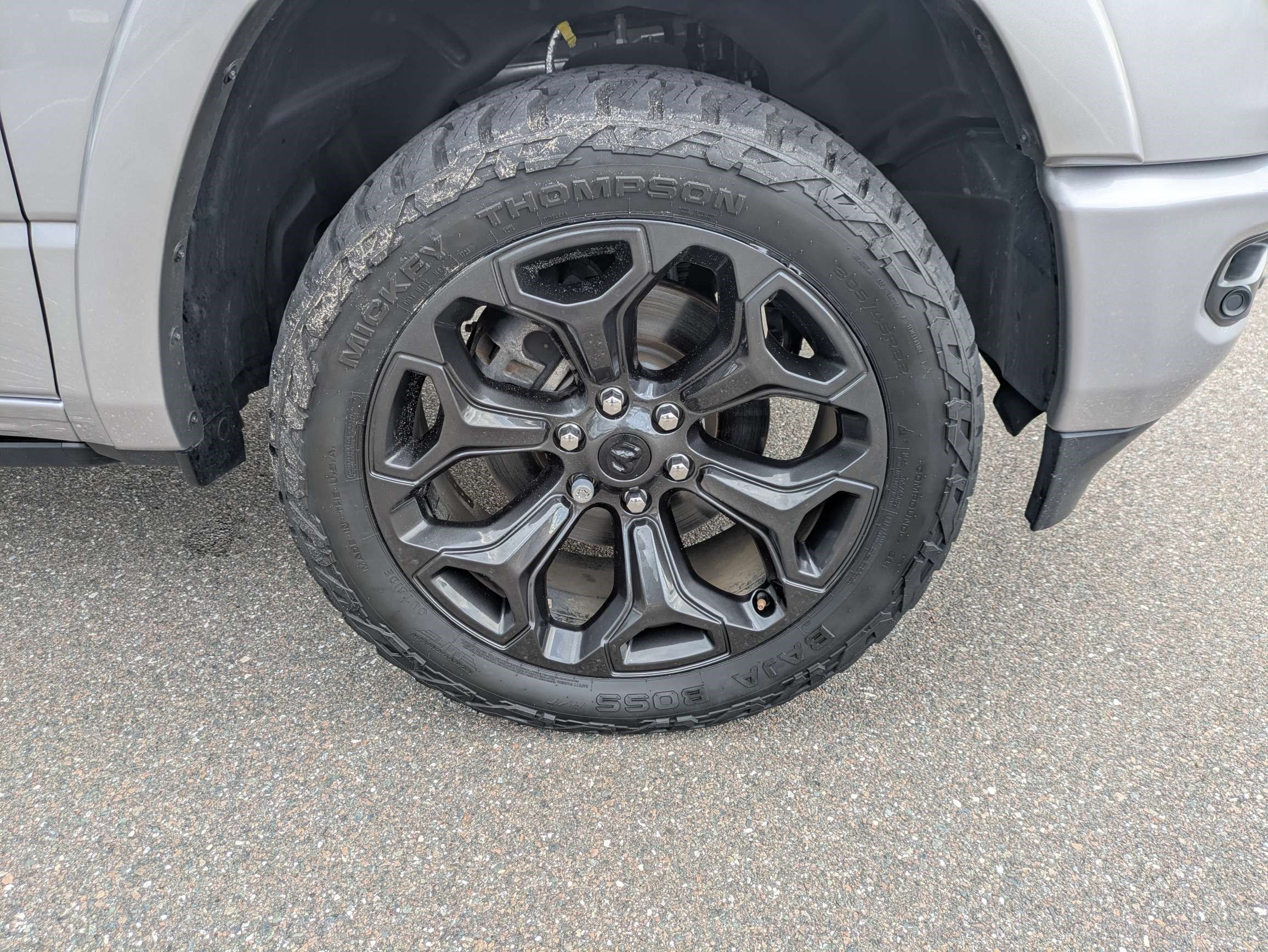 Used 2023 RAM 1500 Limited AWD/4WD image 10
