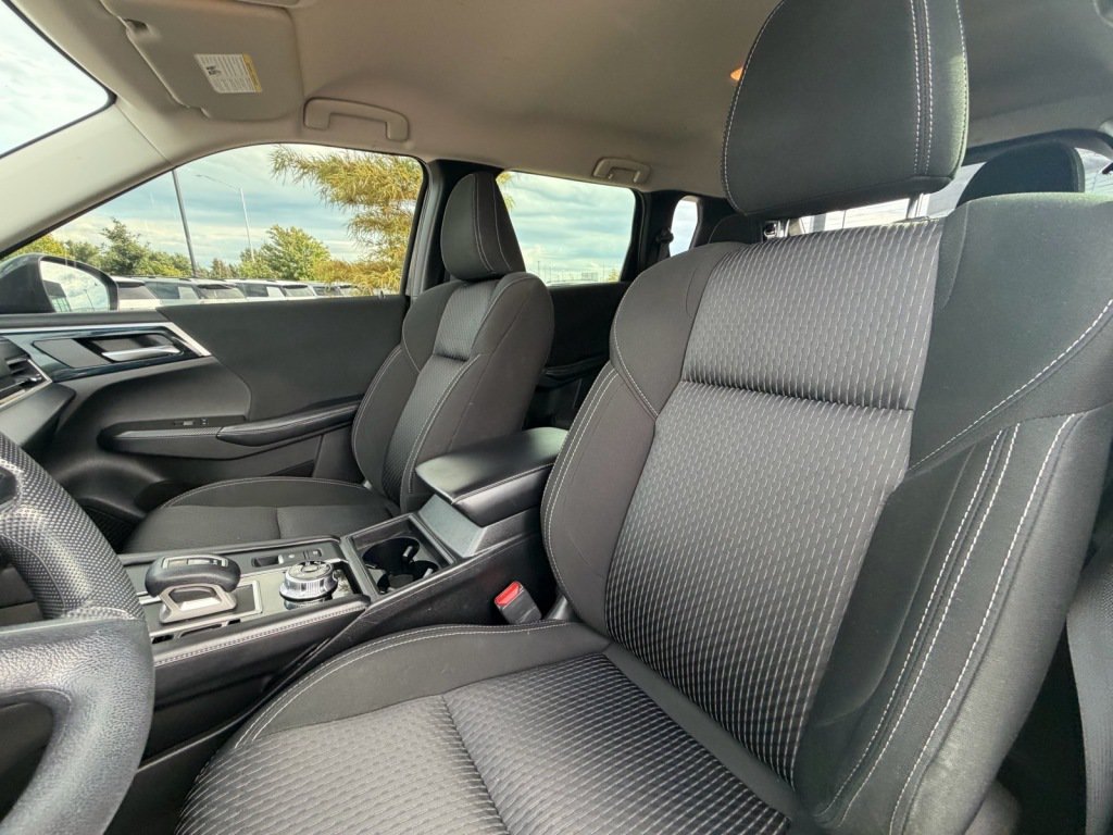 Used 2022 Mitsubishi Outlander ES AWD/4WD image 11
