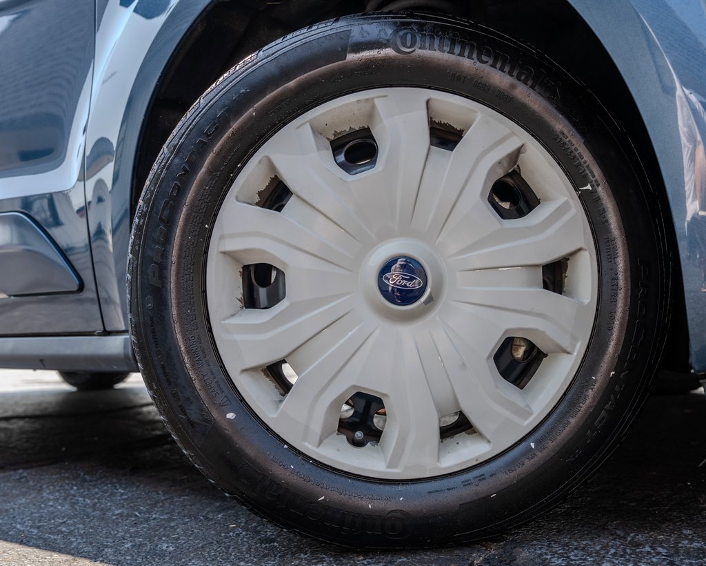 Used 2019 Ford Transit Connect XLT image 13