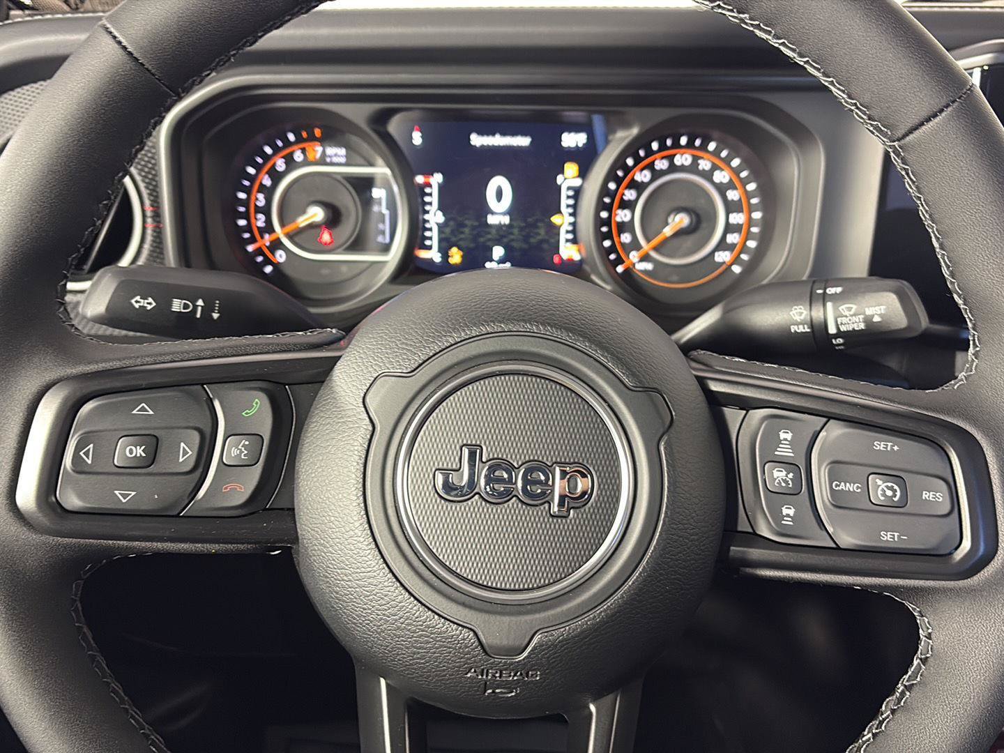 New 2026 Jeep Gladiator Rubicon w/ Steel Power Dome Hood Package AWD/4WD image 14