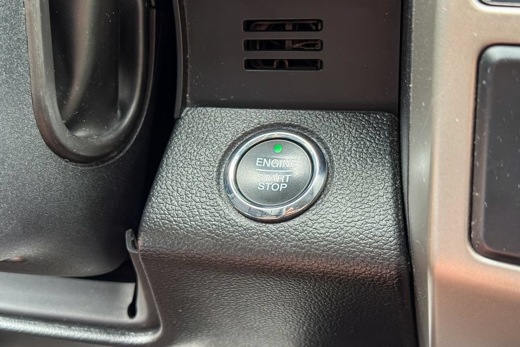 Used 2018 Ford F150 Lariat AWD/4WD image 32