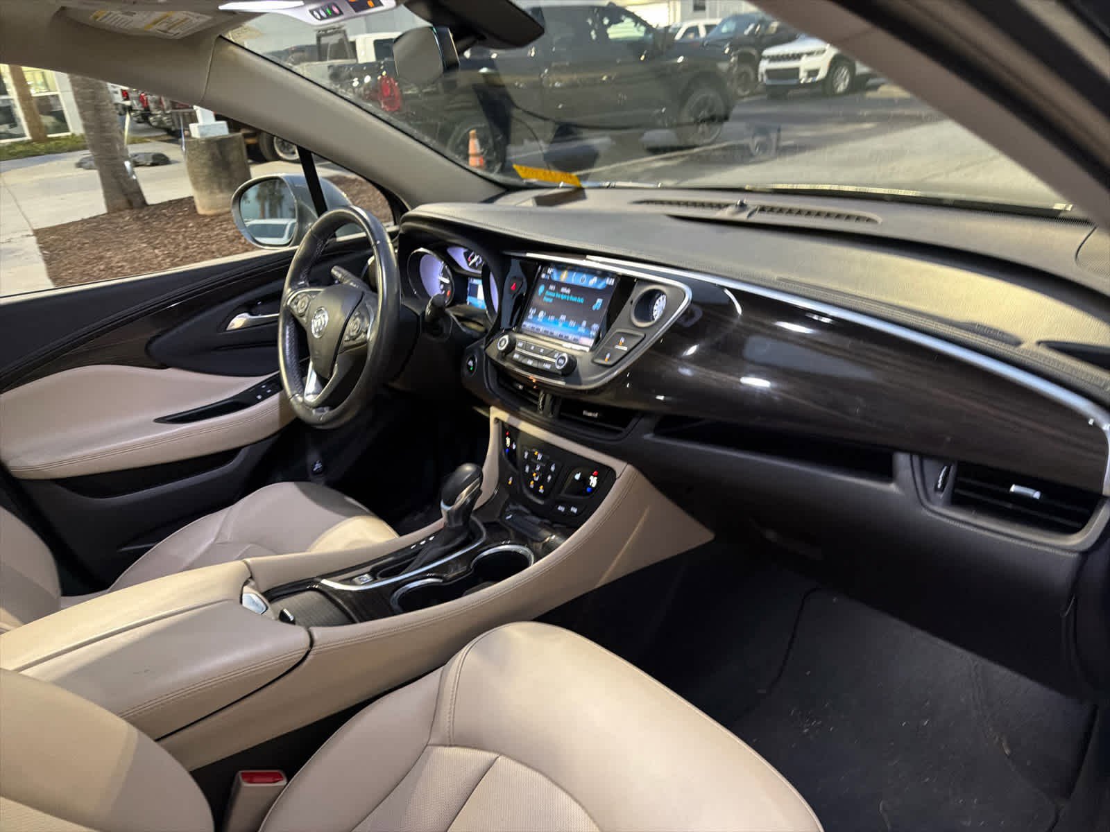 Used 2019 Buick Envision Essence image 55