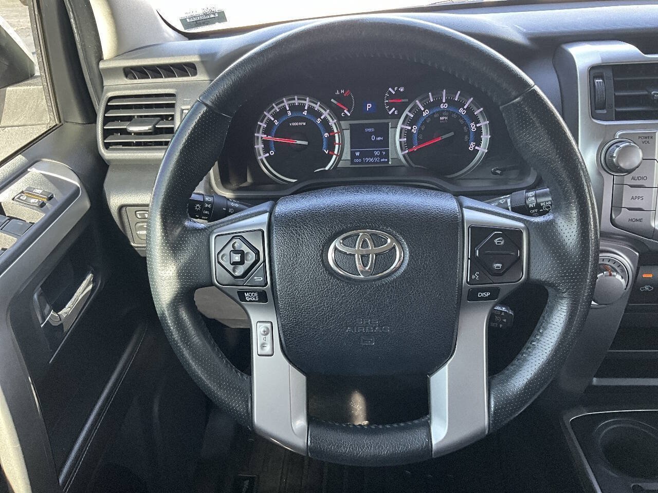 Used 2018 Toyota 4Runner SR5 Premium AWD/4WD image 32