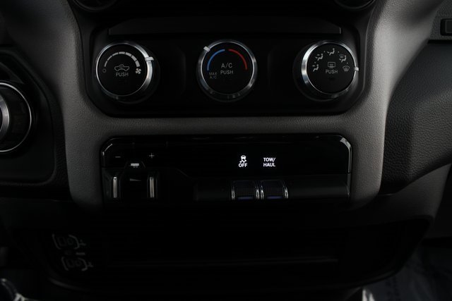 Used 2024 RAM 2500 Big Horn w/ Bed Utility Group image 6