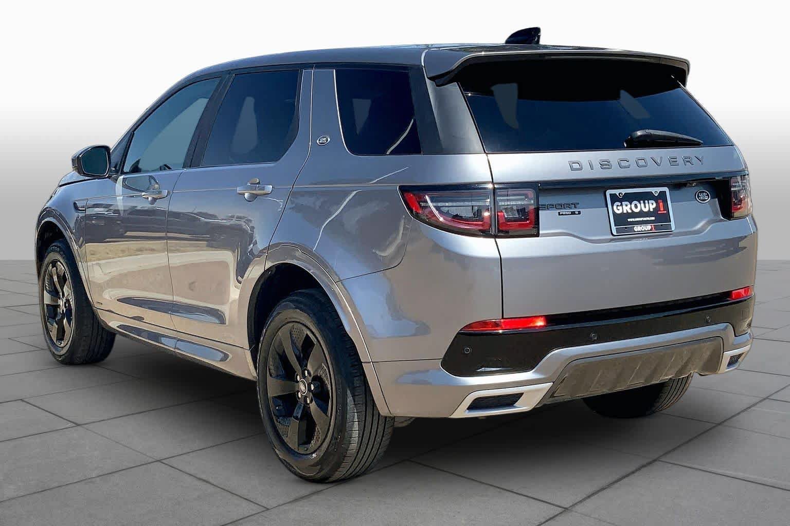 Used 2020 Land Rover Discovery Sport SE R-Dynamic AWD/4WD image 11