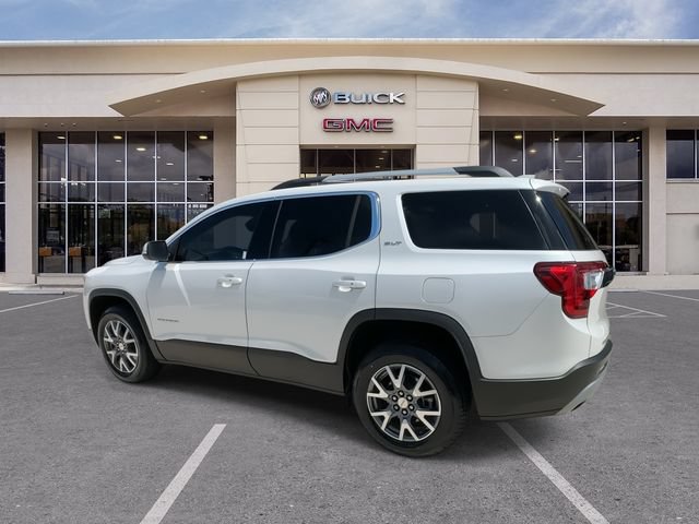 Certified 2023 GMC Acadia SLT FWD image 10
