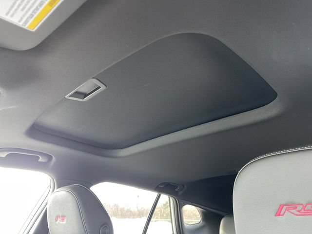 New 2026 Chevrolet Trax RS w/ Sunroof Package FWD image 21