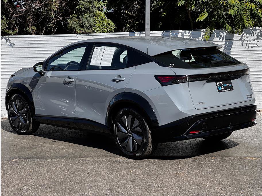 Used 2024 Nissan Ariya AWD image 10