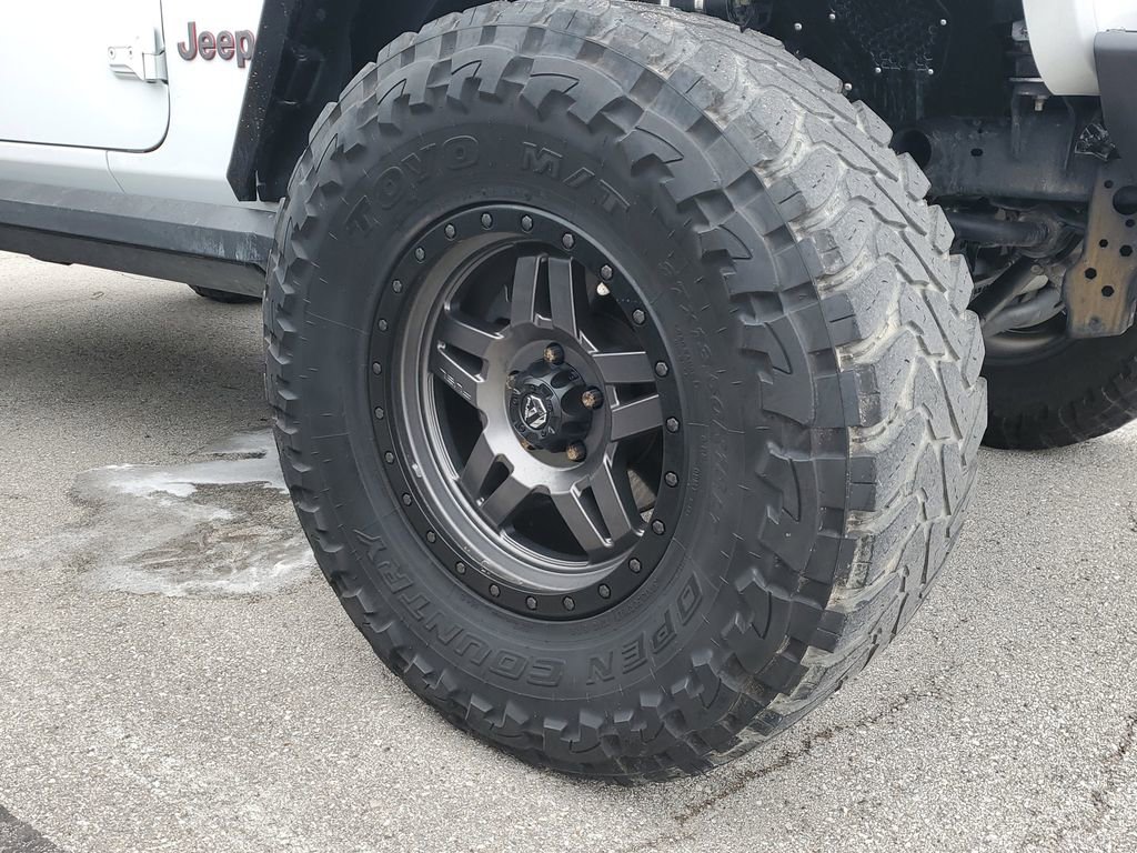 Used 2021 Jeep Wrangler Unlimited Rubicon image 9