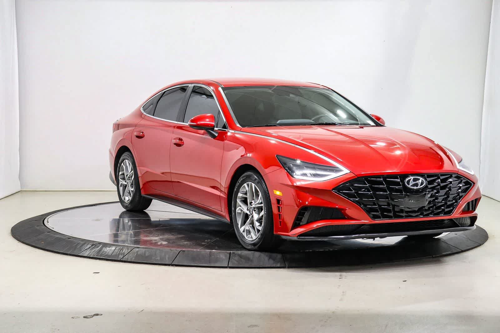 Used 2021 Hyundai Sonata SEL w/ Preferred Accessory Package FWD image 5