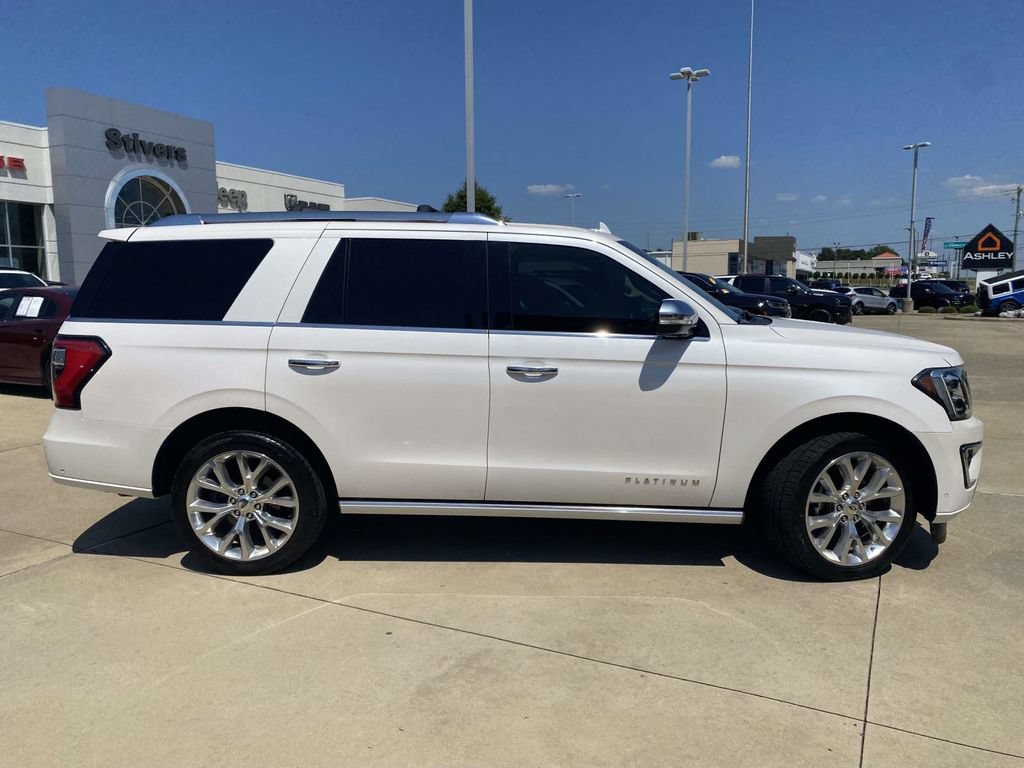 Used 2019 Ford Expedition Platinum AWD/4WD image 10