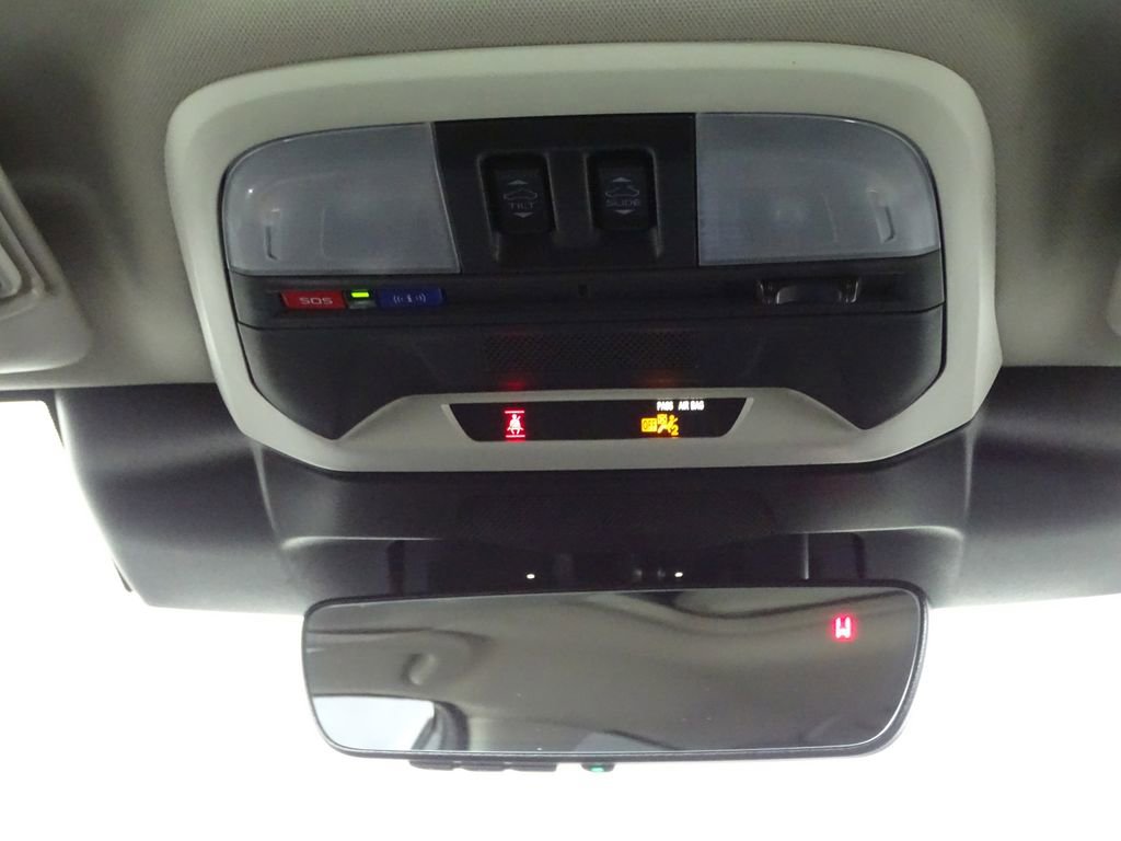 Used 2024 Subaru Crosstrek 2.5i Limited image 32