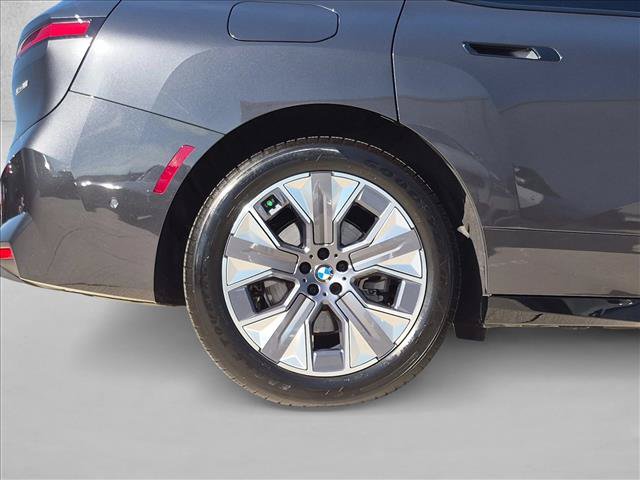 Used 2026 BMW iX xDrive60 AWD/4WD image 24