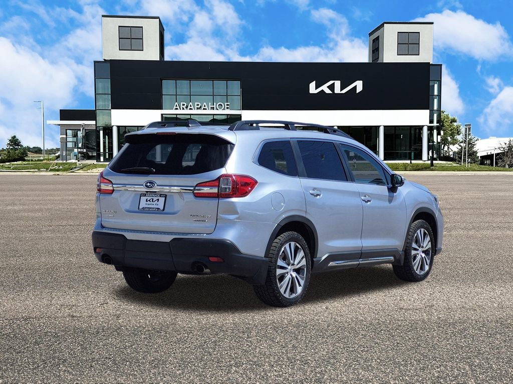 Used 2020 Subaru Ascent Limited w/ Technology Package AWD/4WD image 5