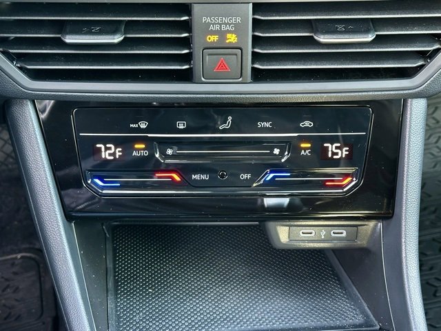 Certified 2025 Volkswagen Jetta S image 22