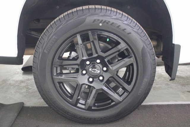 Used 2024 Chevrolet Silverado 1500 RST image 30